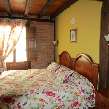 Posada La Venta De Quijas Buitenkant foto