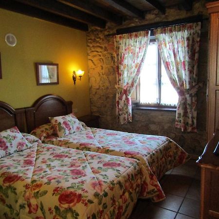 Posada La Venta De Quijas Buitenkant foto