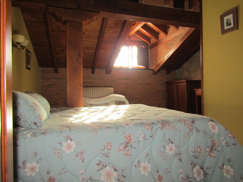 Posada La Venta De Quijas Buitenkant foto